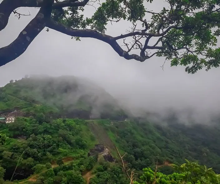 Ramakalmedu hill station in kerala