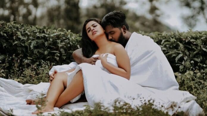 Indian Couple Intimate Photoshoots Went Viral Newsblare