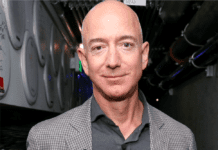 Jeff Bezos exist from Amazon