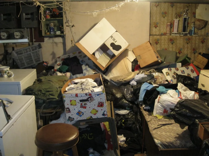How to clean a hoarder house