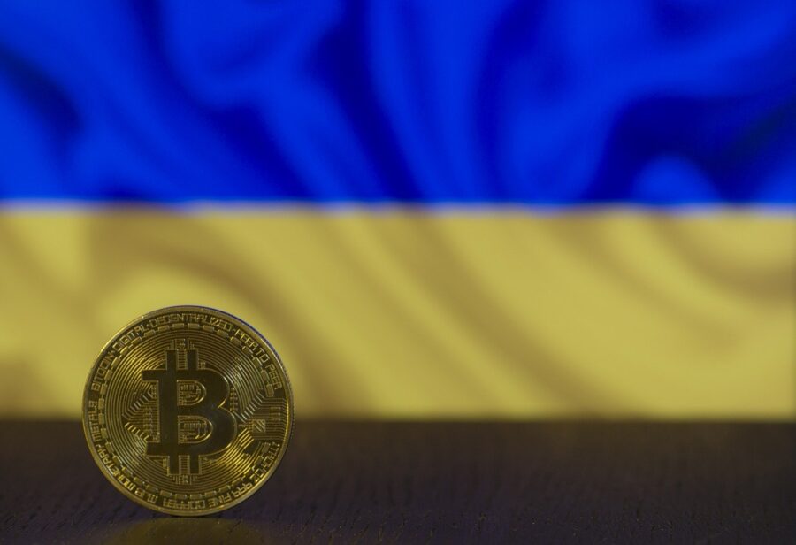 Ukraine suspends e-money