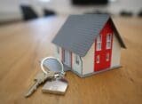 buying or renting home
