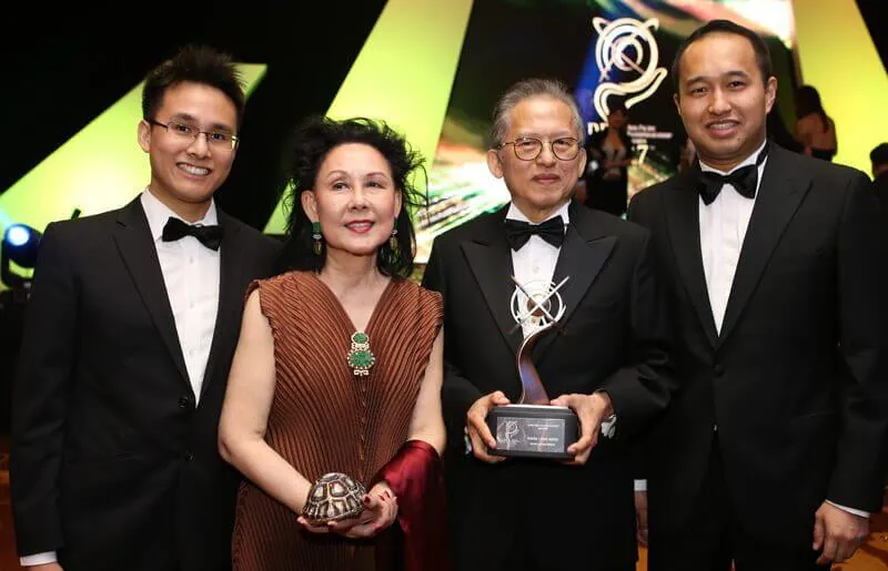 Kwek Leng Beng & family - Richest Person in Singapore