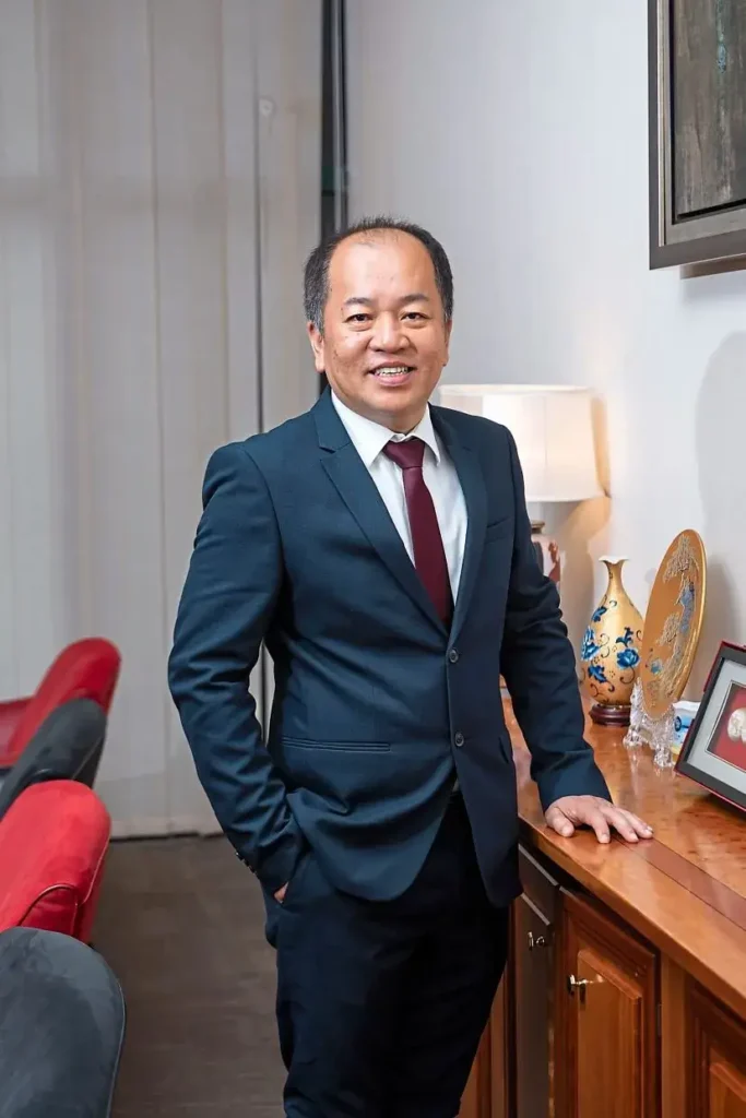 Tan Yu Yeh & Yu Wei & family - Richest Persons in Malaysia