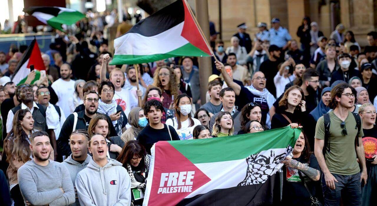 Palestine Supporters Rally Across the Globe in Solidarity with Gaza