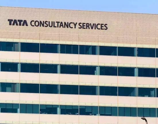 TCS to hire 40000 freshers