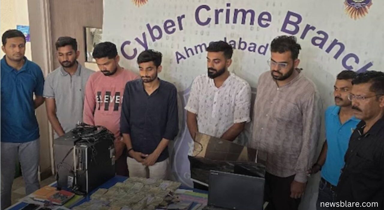 17 People including 4 Taiwanese arrested in a digital fraud of Rs 80 lakh in Ahmedabad