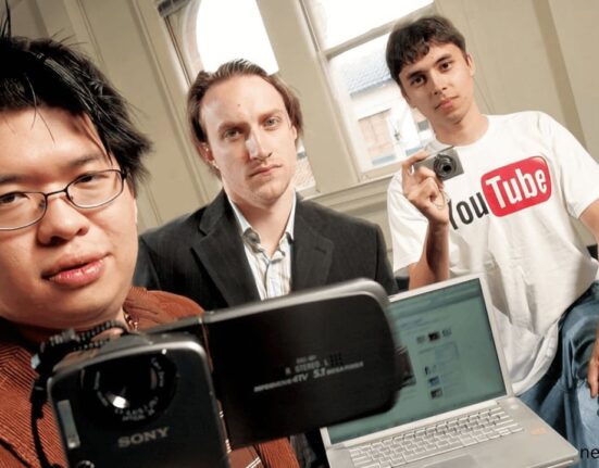 These kids sold YouTube for $1.65 billion in 2006, now it worths over $445 billion