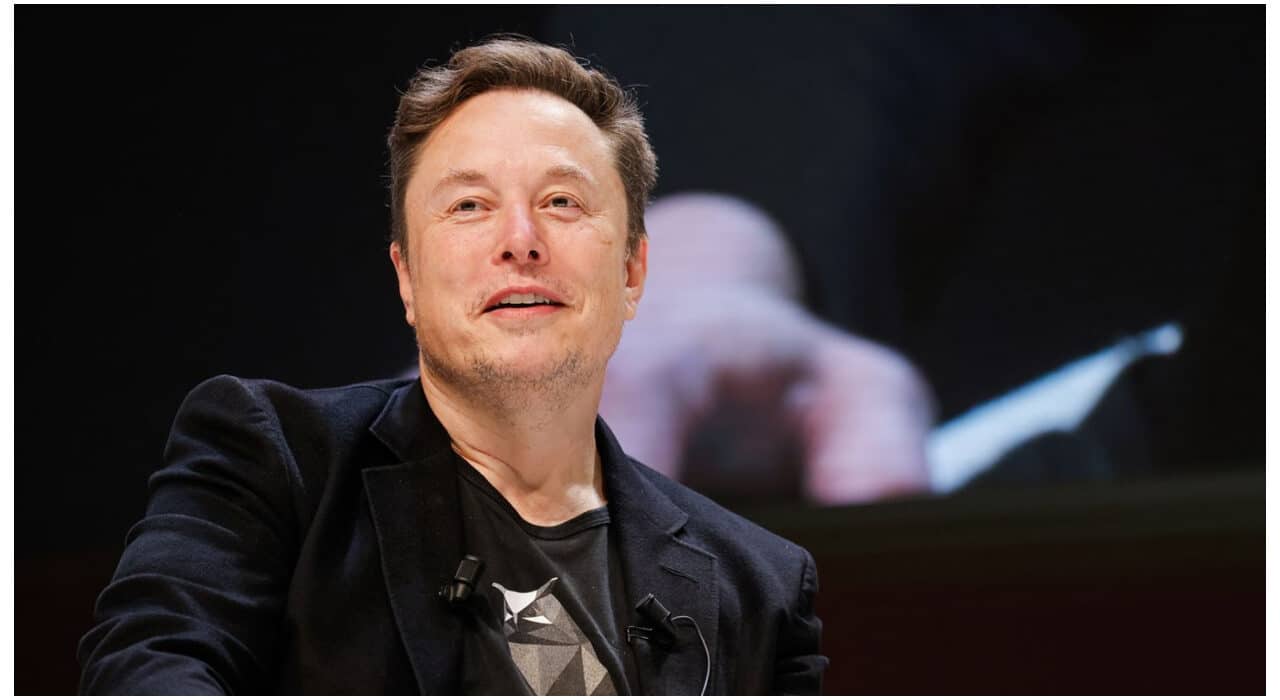 Elon Musk overtakes Bill Gates to become wealthiest person in history