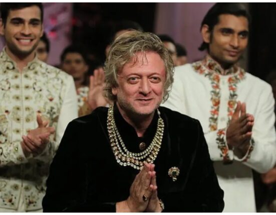 India's famous fashion designer Rohit Bal dies aged 63