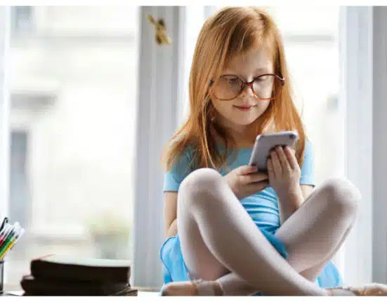 UK bans social media for children under 16