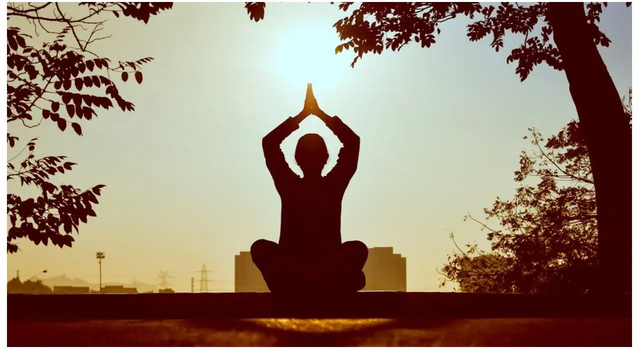 Right Ways of Meditation: 10 Steps to Inner Peace