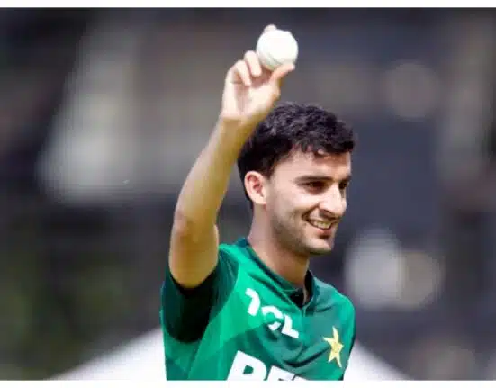 Pakistan defeat Zimbabwe, register monstrous 10-wicket victory in second T20I