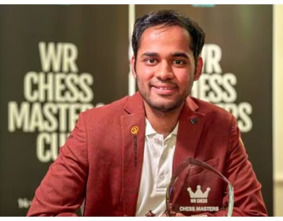 Indian grandmaster Arjun Erigaisi defeats Magnus Carlsen, Fabiano Caruana in an online chess match