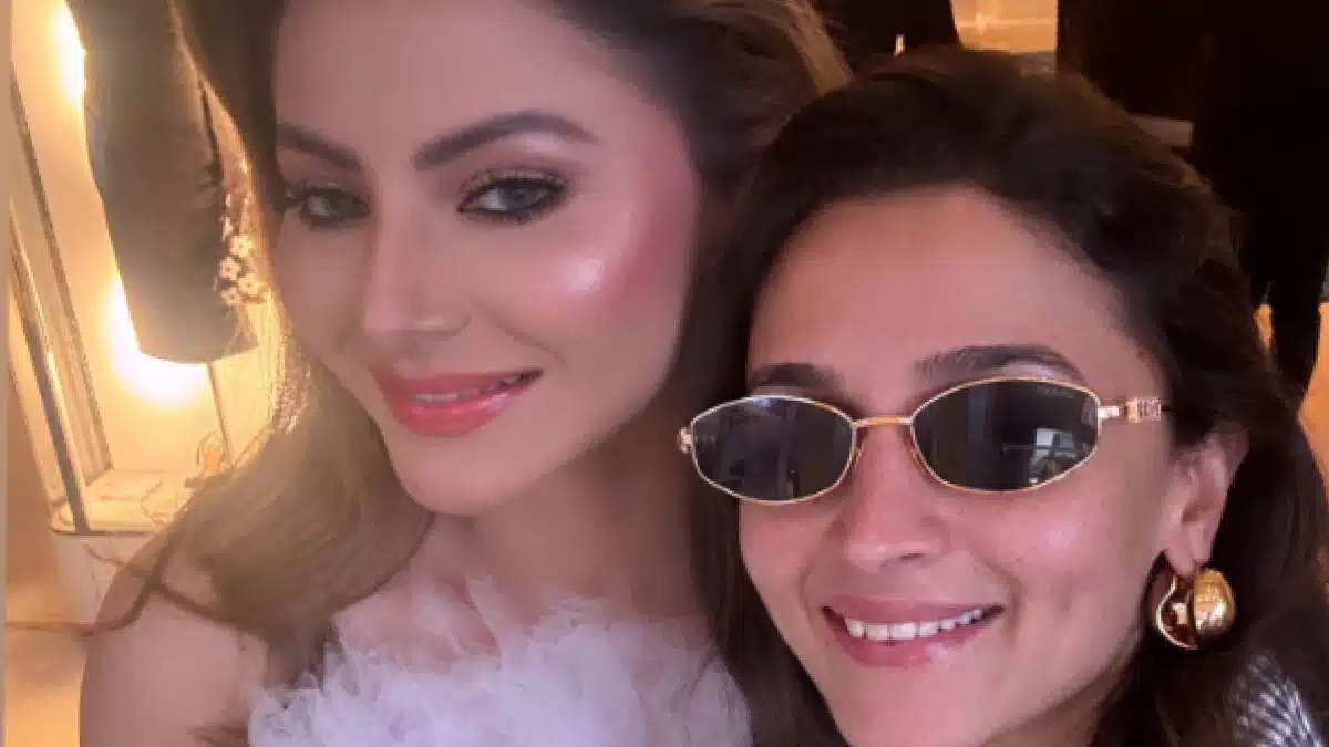 Cannes Crushers: Two Desi Divas, Alia Bhatt And Urvashi Rautela post Million Dollar Selfie
