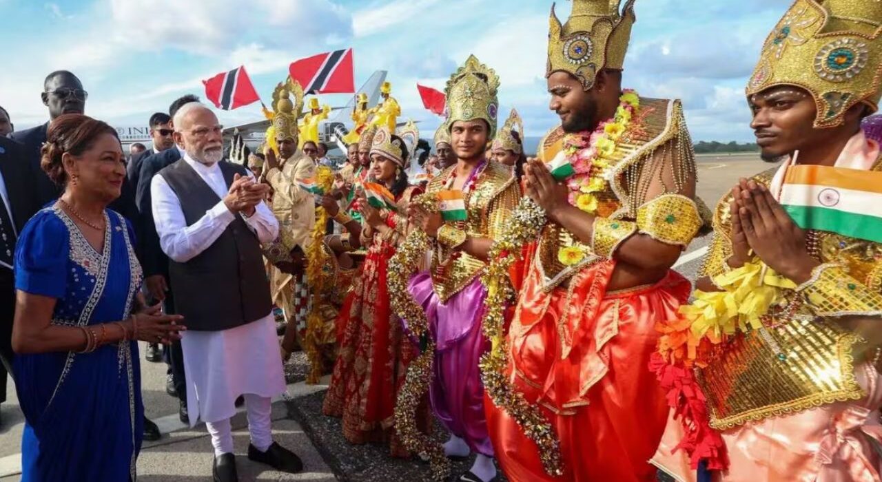 PM Modi Claims the Trinidad- Tobago PM As 'Daughter Of Bihar'