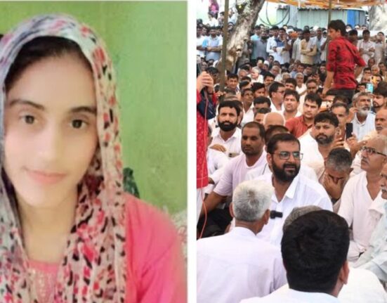 Villagers Protest, Block Roads after Manisha murder case in Bhiwani's Singhani village