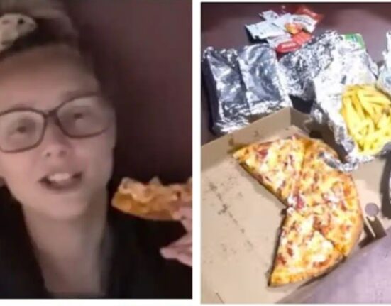 24-year-old Australian woman share excited moment after receive pizza on Indian train