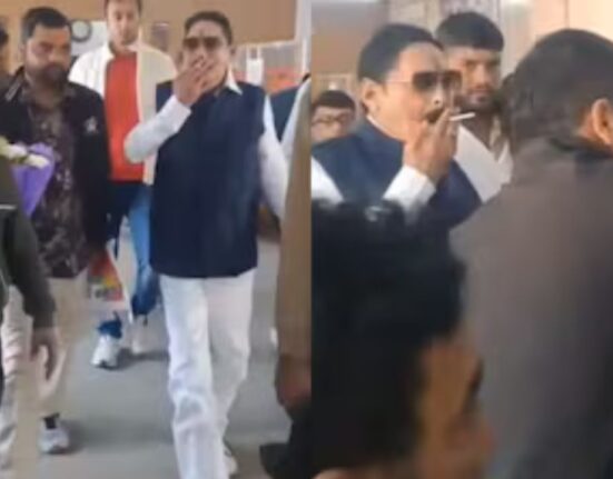 JD(U) MLA Anant Singh Smoking Inside Hospital in Bihar, Video Goes Viral