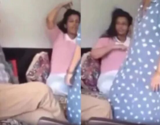 Mother-Daughter Lose Money in Gambling, then Blame and Slap Father, Shameful