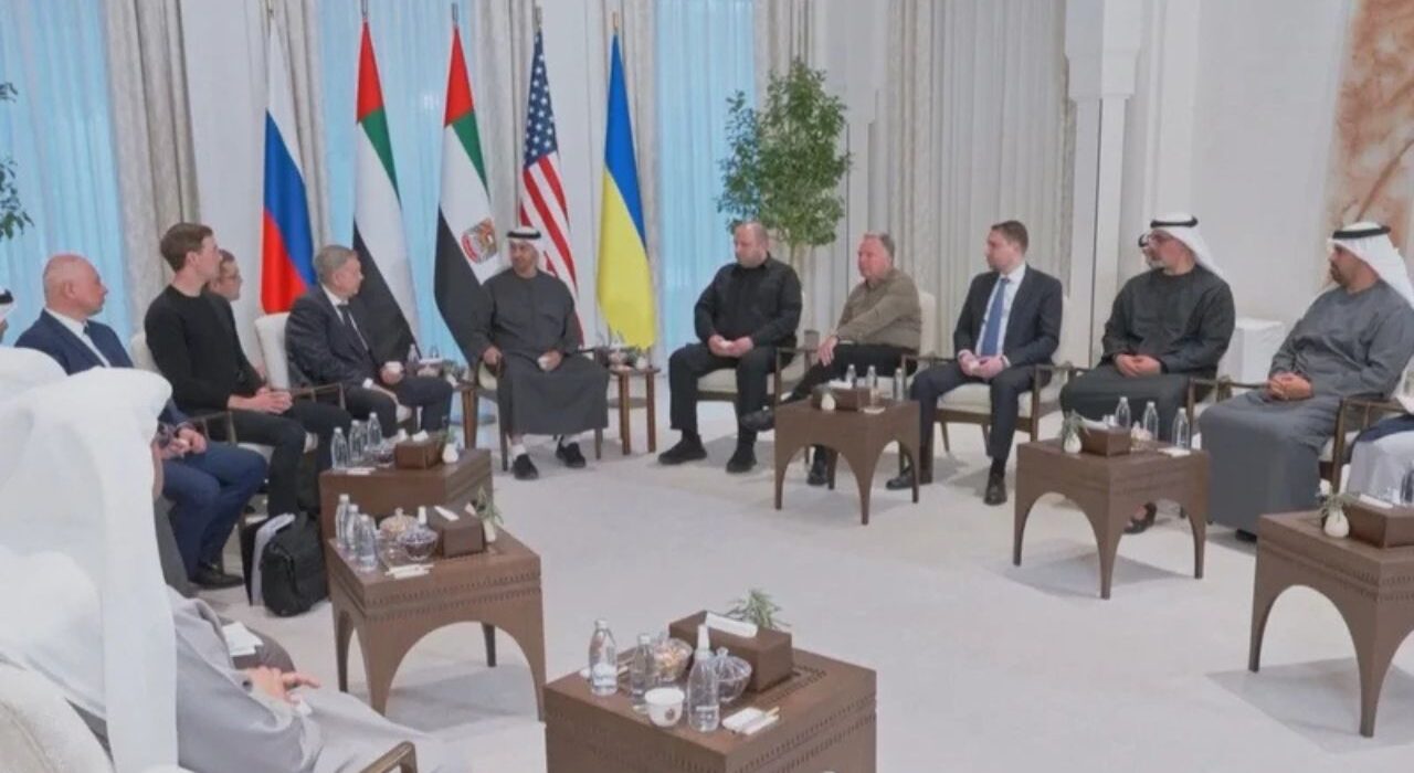 Ukraine-Russia-US Talks in Abu Dhabi Focus on Territorial Issues