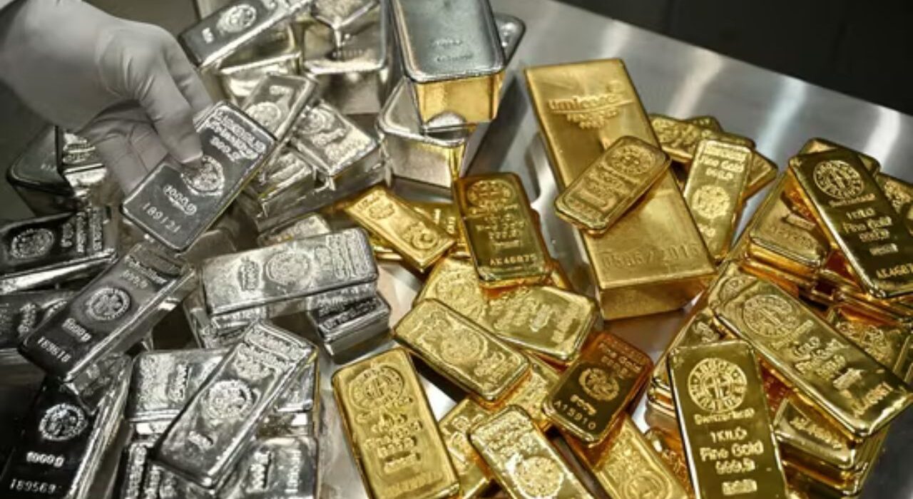 Bangalore Gold Prices See Sharp Fall; 24K Below ₹1.55 Lakh per 10g on Feb 5