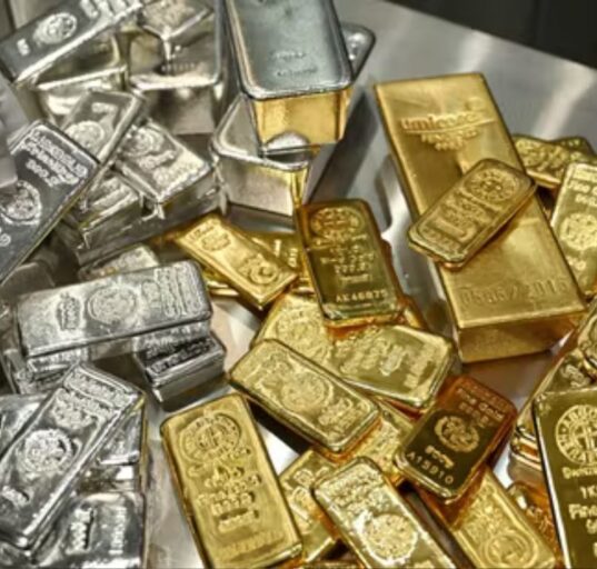 Bangalore Gold Prices See Sharp Fall; 24K Below ₹1.55 Lakh per 10g on Feb 5