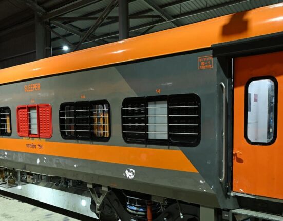Indian Railways Plans Shift From LHB Coaches to Amrit Bharat 3.0 Rakes for Long-Distance Trains