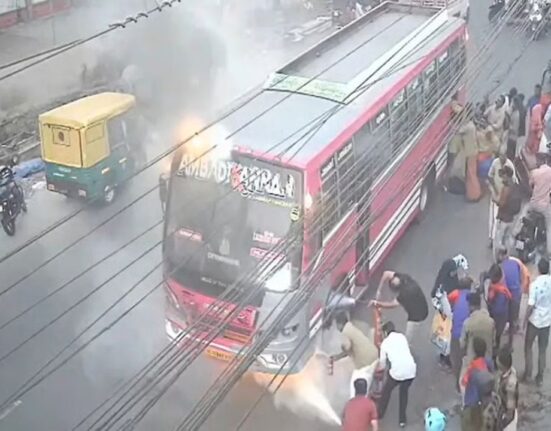 Kerala Locals Extinguish Bus Fire and Save 30 Passengers in 50 Seconds