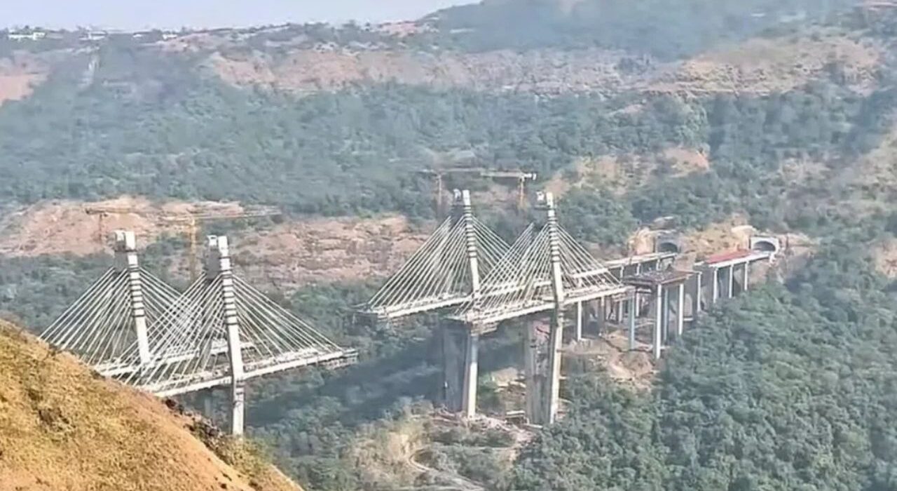 Proposal to Limit Mumbai-Pune Missing Link to Cars for First Six Months