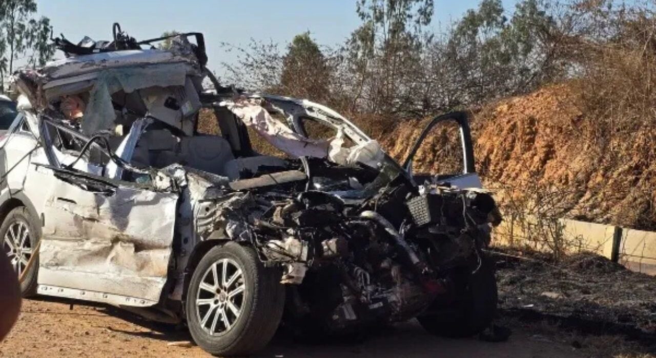 Seven Dead in Horrific Chain Crash on Bengaluru STRR