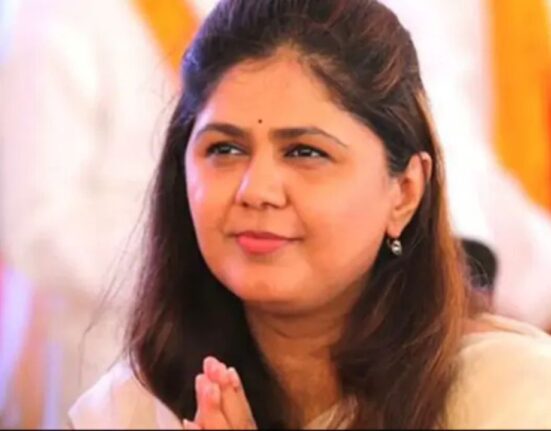 IAS Officer Suspend for Missing Meeting Convened by Maharashtra Minister