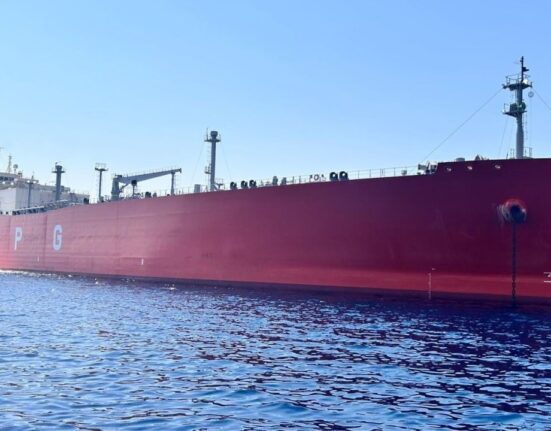 GE Shipping Fleet Expansion with Japanese Vessels; Gujarat Gas Announces Gas Supply Cuts in Stocks