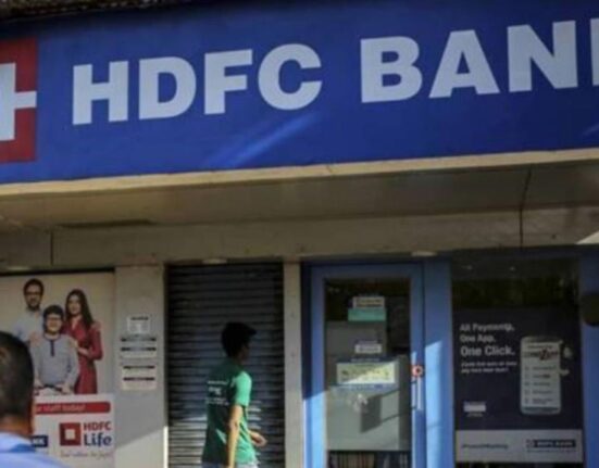 HDFC Bank Fires 3 Executives Over AT-1 Bond Mis-Selling Scandal