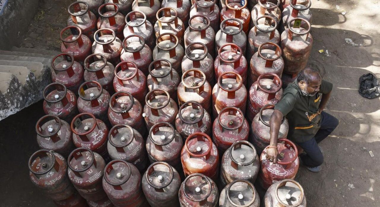 India boosts LPG production by 28% Amid West Asia War Disruptions