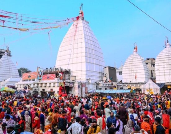 Videos Expose Rough Treatment of Devotees at Baba Baidyanath Temple