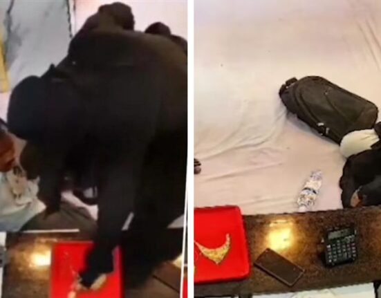 Burqa Woman Robs Ayodhya Jewellery Store At Gunpoint, Steal Gold worth Rs 3.8 Lakh