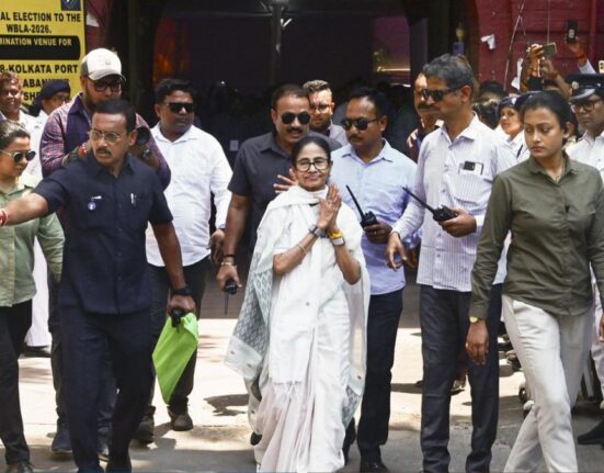 Mamata Banerjee Declares Assets Worth ₹15.4 Lakh in Election Affidavit