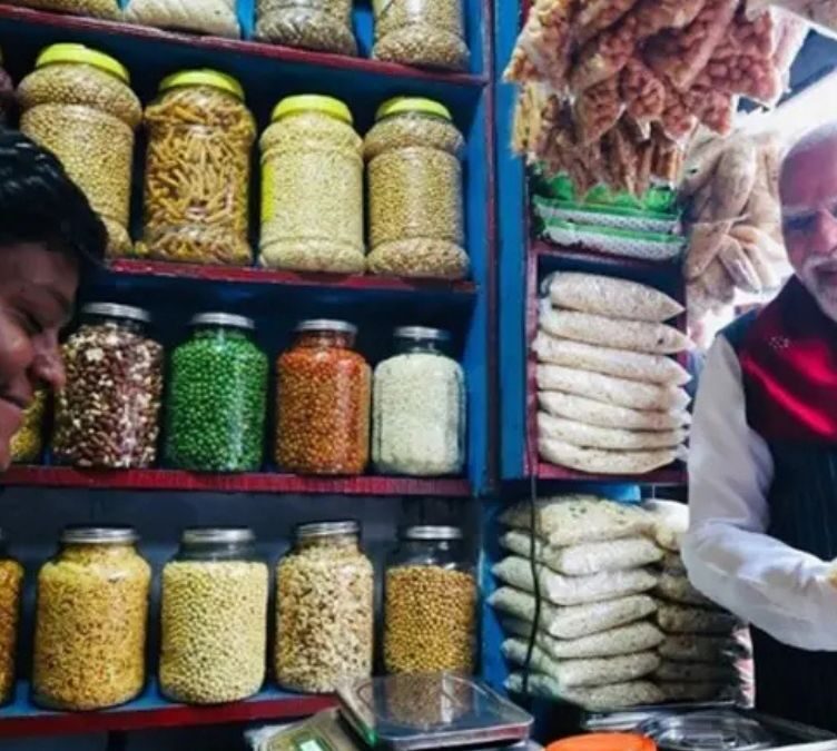 Modi Stops for Jhalmuri at Bengal Roadside Stall After Rallies