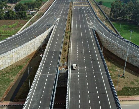 Mumbai-Pune Expressway Closed for 3 Hours Today & Tomorrow Near This Stretch