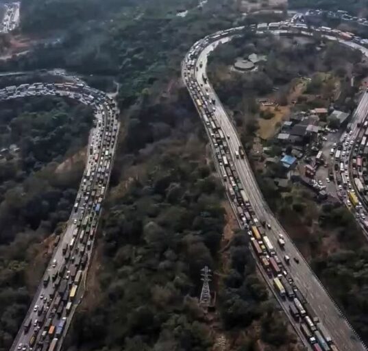Mumbai-Pune Missing Link Opens May 1, Trucks Banned Initially