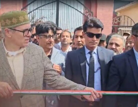 Omar Abdullah Unties Tricolour Ribbon to Respect Flag at Srinagar Event