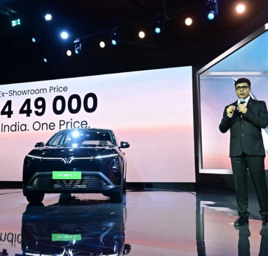 VinFast Launches VF MPV 7 Spacious Seven-Seater EV for Indian Families