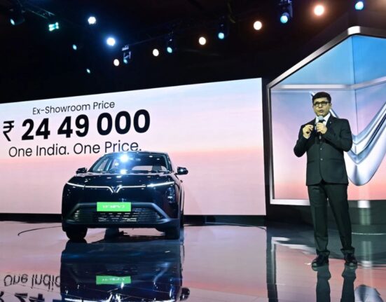 VinFast Launches VF MPV 7 Spacious Seven-Seater EV for Indian Families