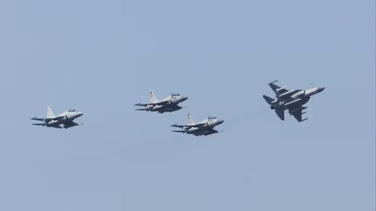8,000 troops deploy in Pakistan, jets to Saudi under defence pact amid Iran war