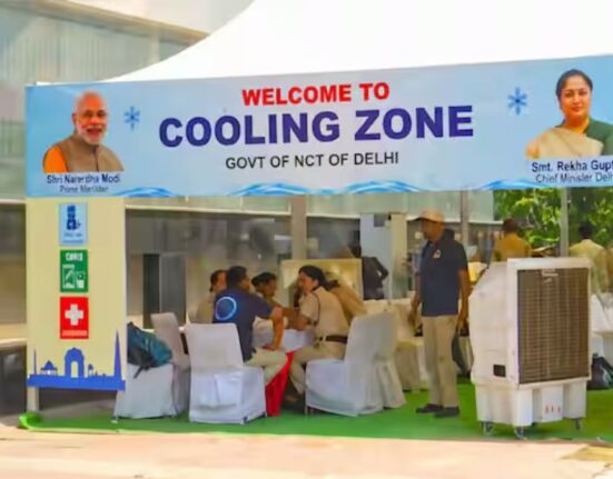 Delhi government opens cooling zones as heat tops 40°C