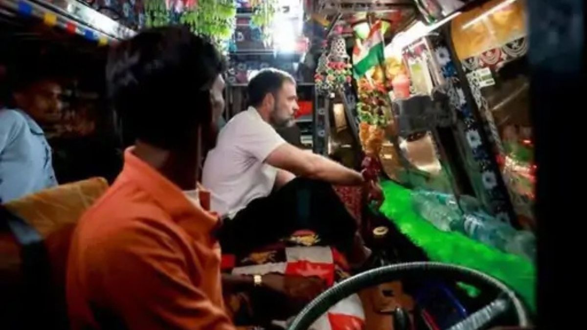 Rahul Gandhi Shares Lunch with Auto Drivers in Delhi Heatwave