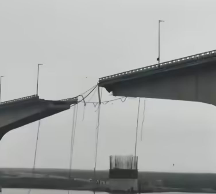 Vikramshila Setu Bridge Section Collapses into Ganga River