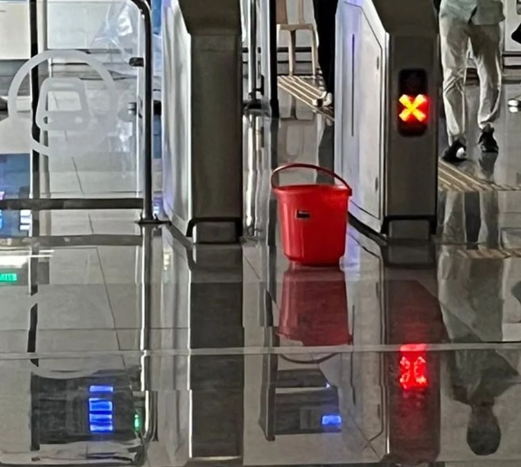 Water Leaks in Pune Metro Coach Prompt Maintenance Questions