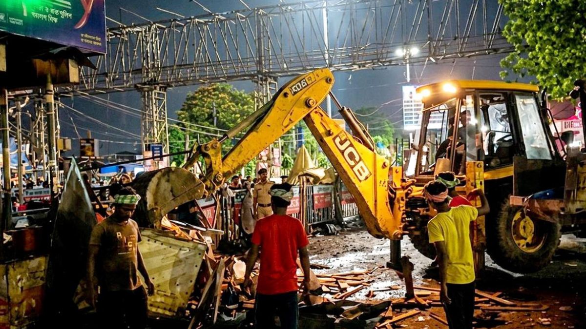West Bengal BJP Government Clears Encroachments Near Howrah Station Amid Protests